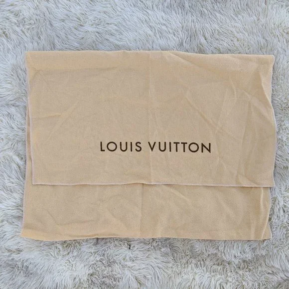 Louis Vuitton Duster Bag - Picture 1 of 4